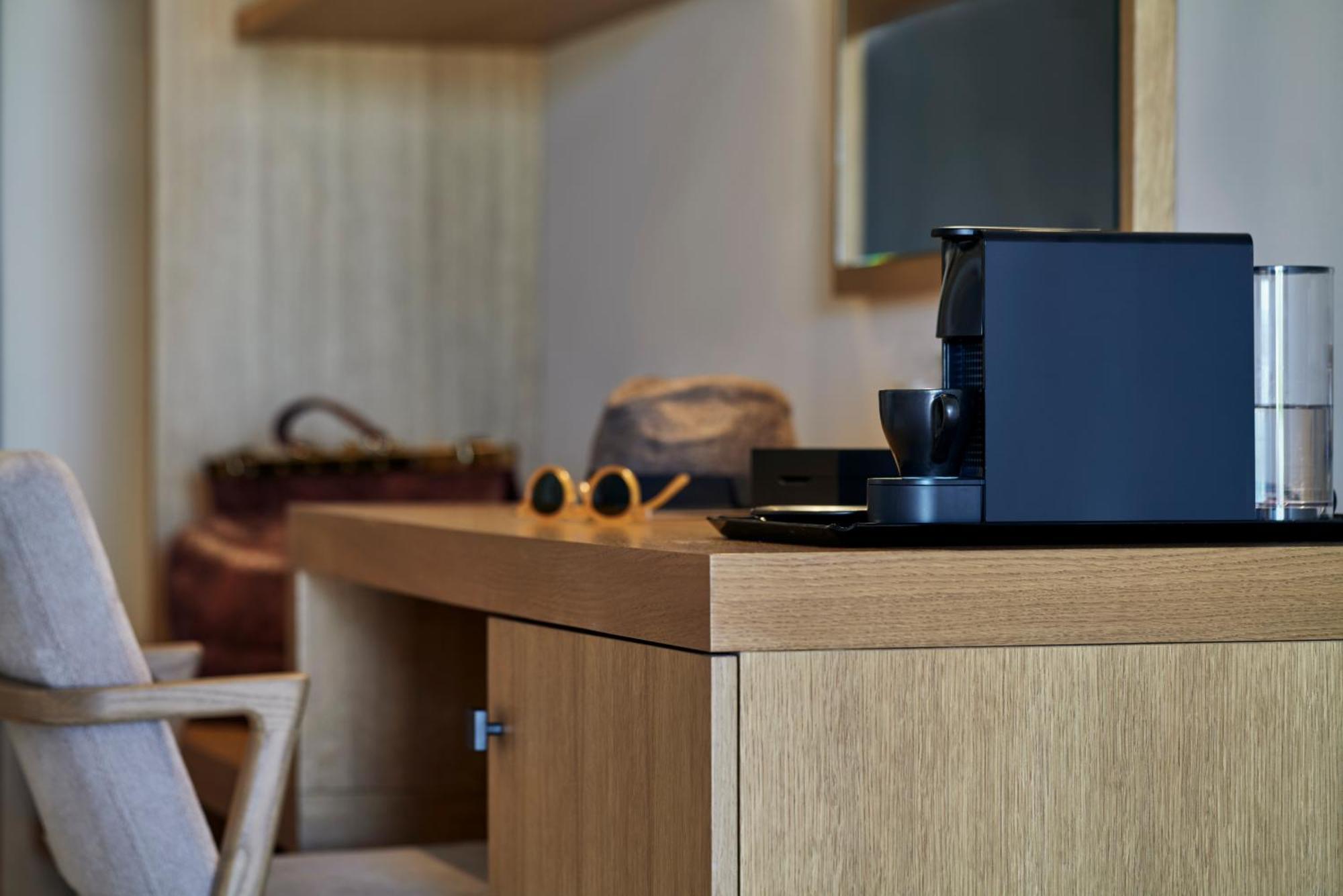 Celestial All Suites Afrato ห้อง รูปภาพ